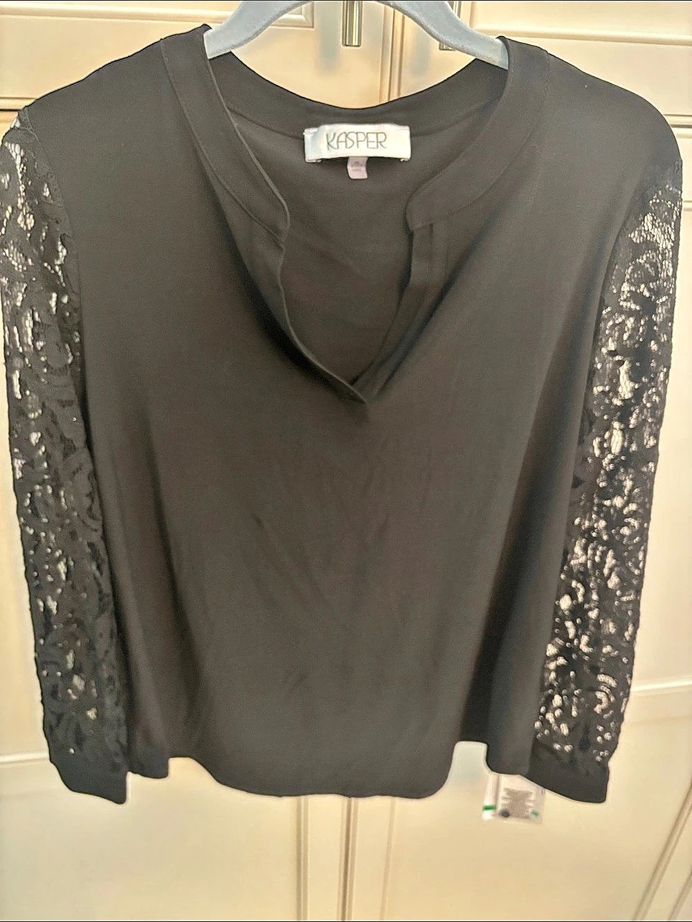 Kasper Lace Sleeve V-Neck Top Black Size PL
